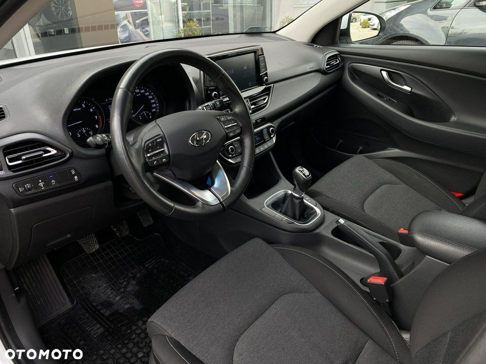 Hyundai i30 - 12