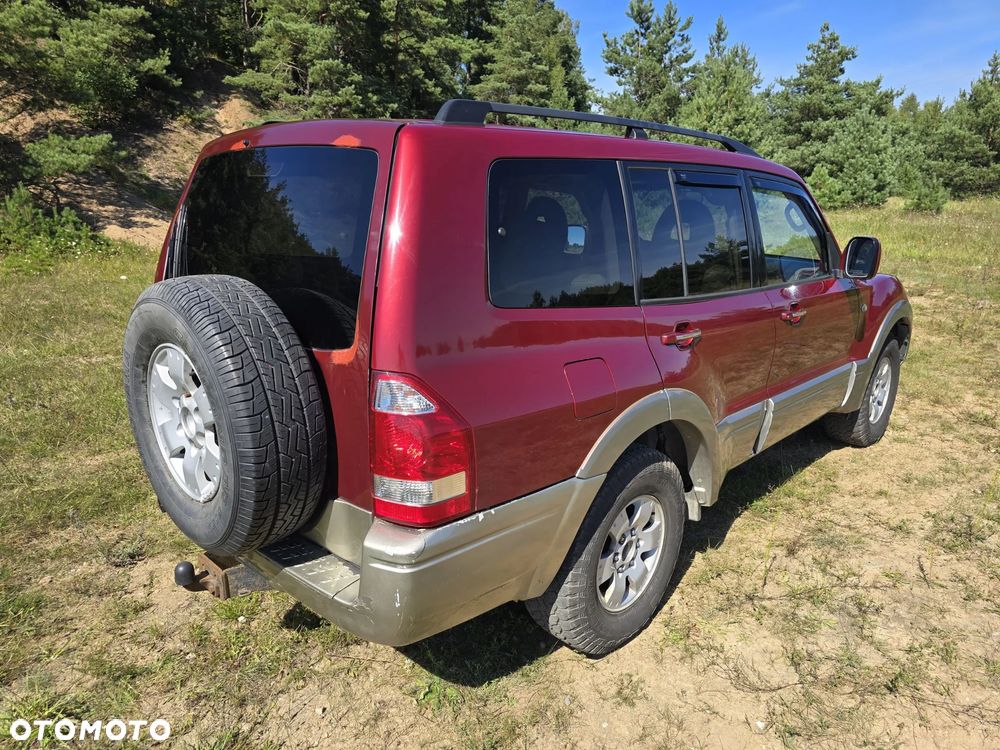 Mitsubishi Montero 3.8 Limited - 9