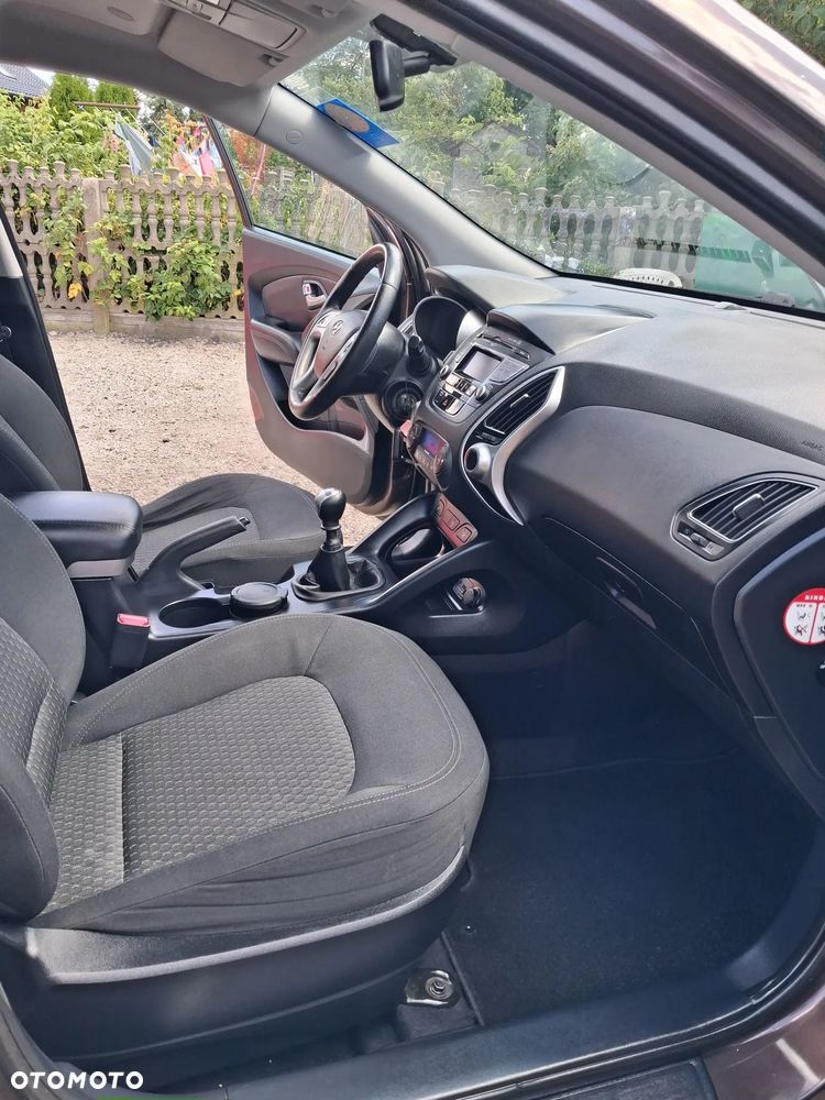 Hyundai ix35 - 12