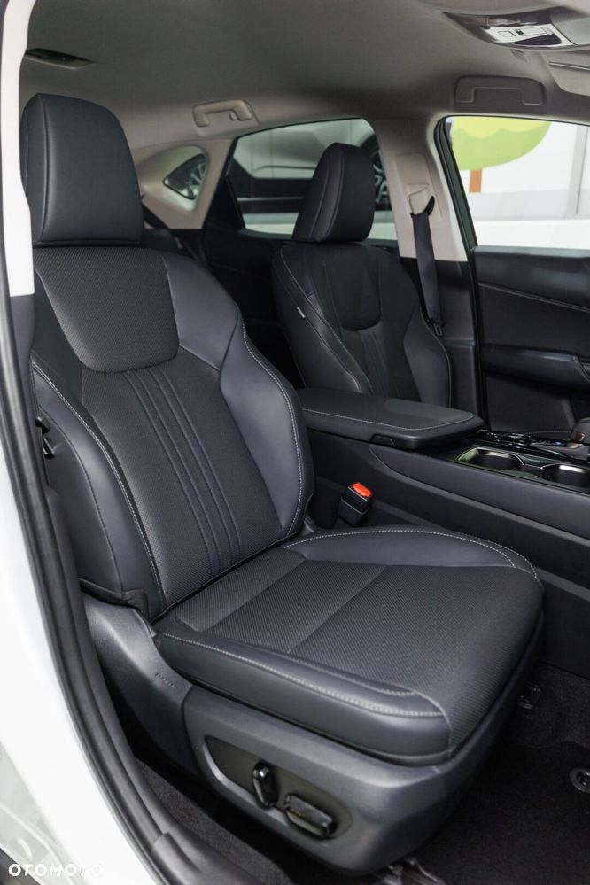 Lexus NX 350h Prestige 2WD - 16