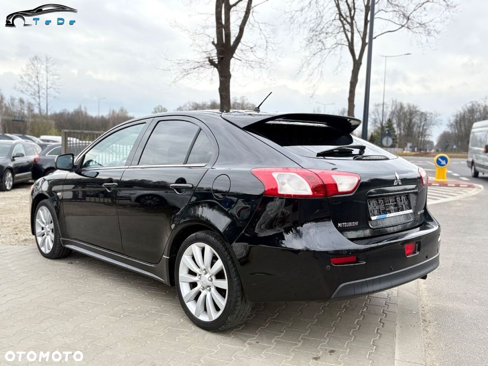 Mitsubishi Lancer 1.8 Clear Tec CVT Plus - 35