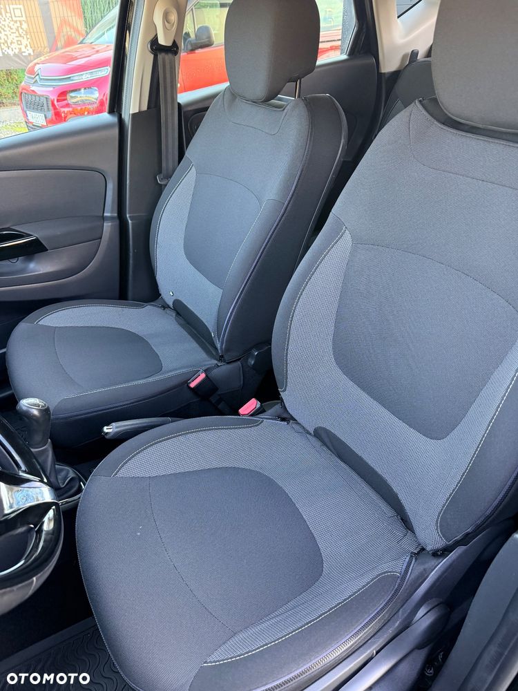 Renault Captur - 17