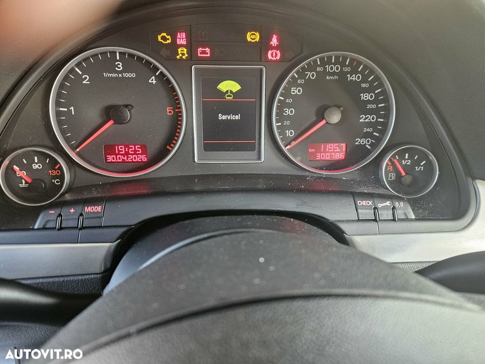 Audi A4 - 6