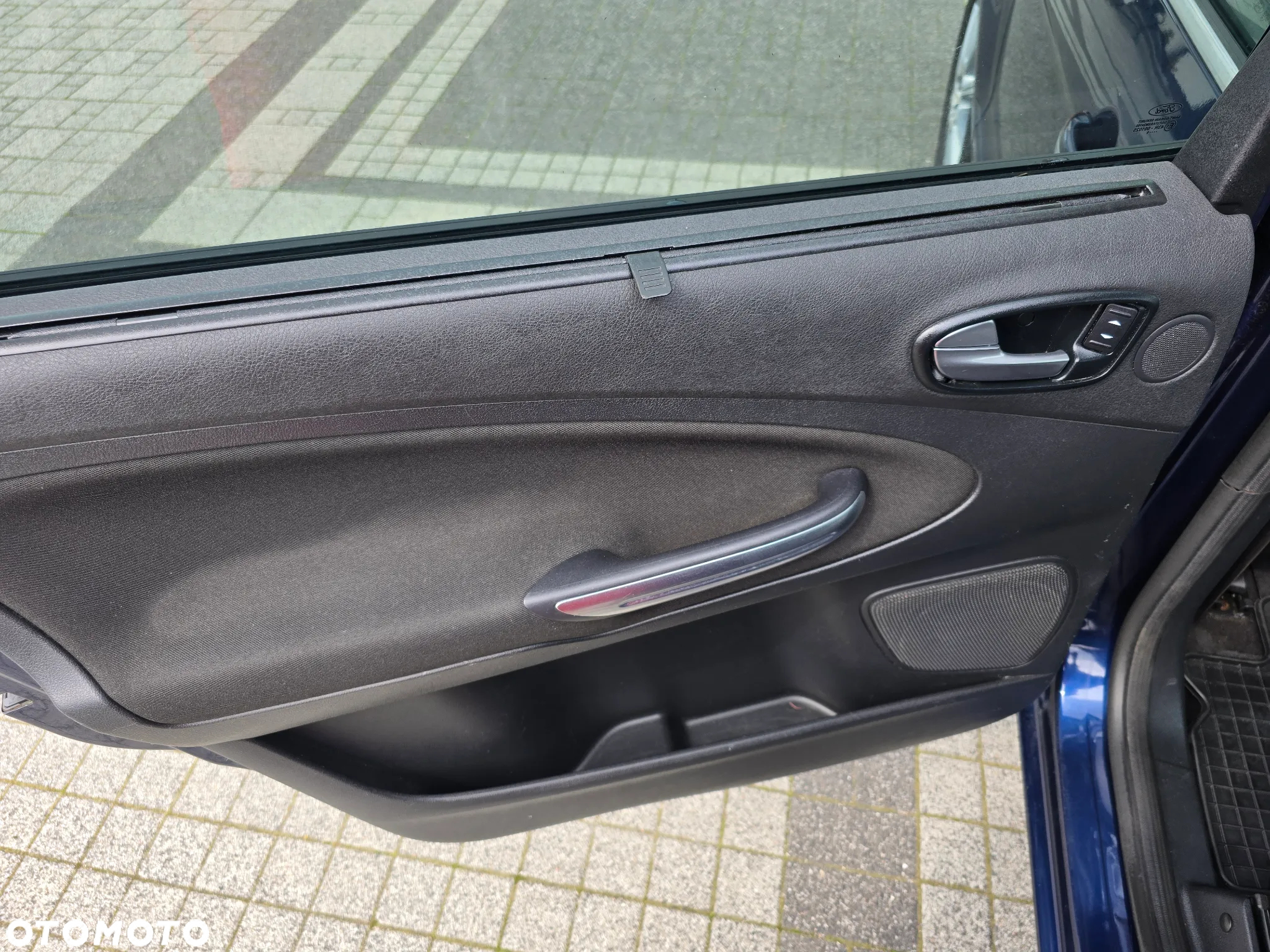 Ford Galaxy 2.0 TDCi Ghia - 21