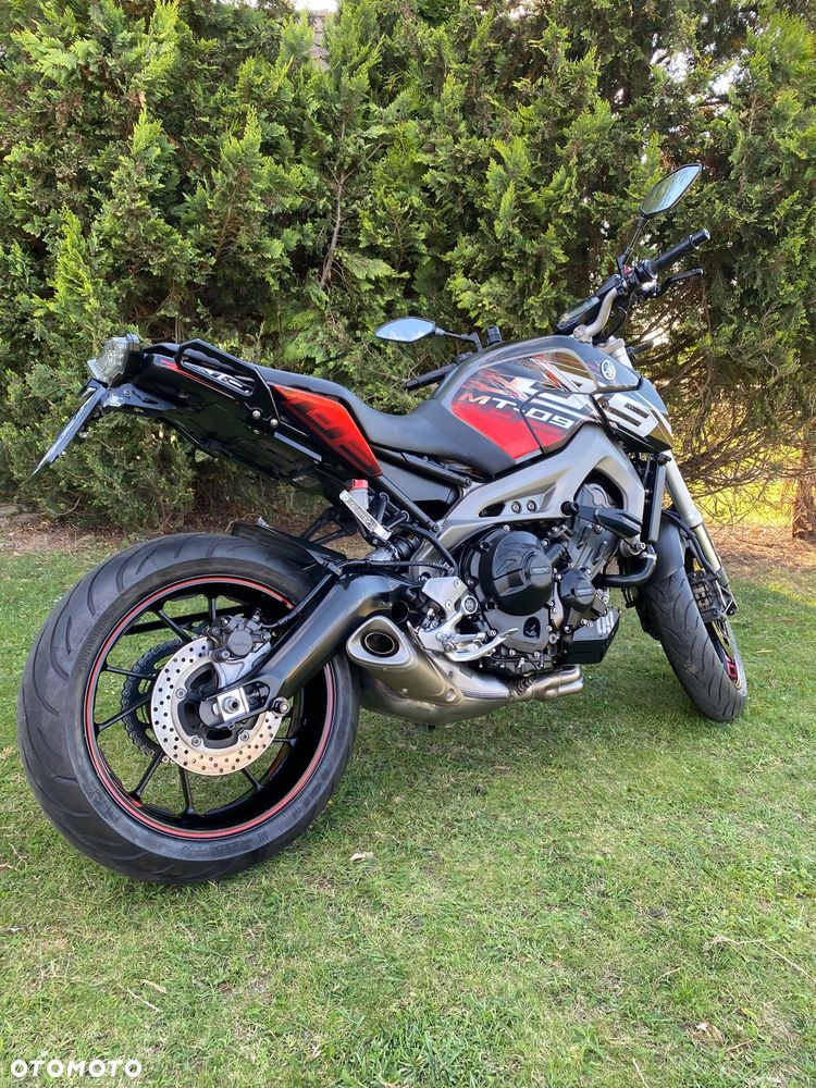 Yamaha MT - 12