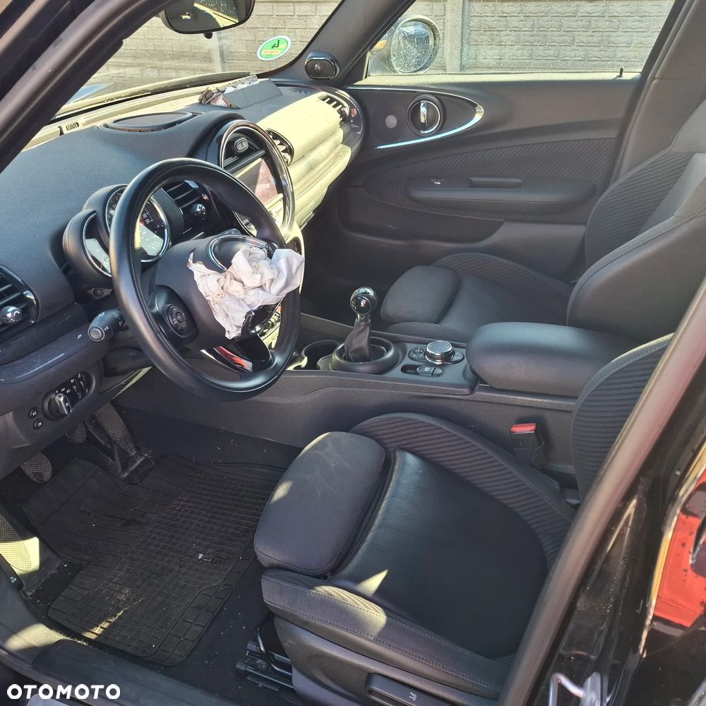 MINI Clubman One - 18