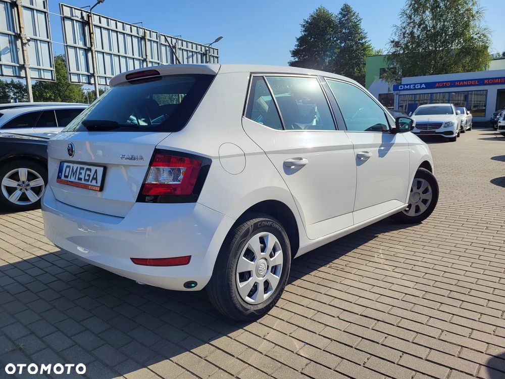 Skoda Fabia 1.0 Active - 4
