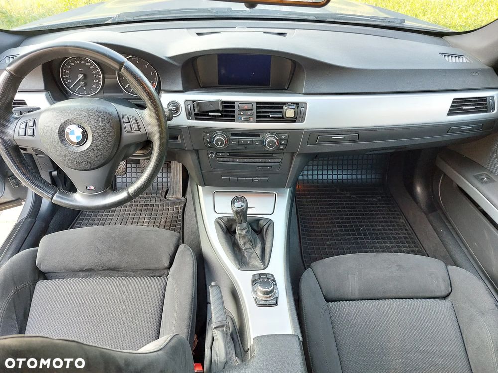 BMW Seria 3 - 12