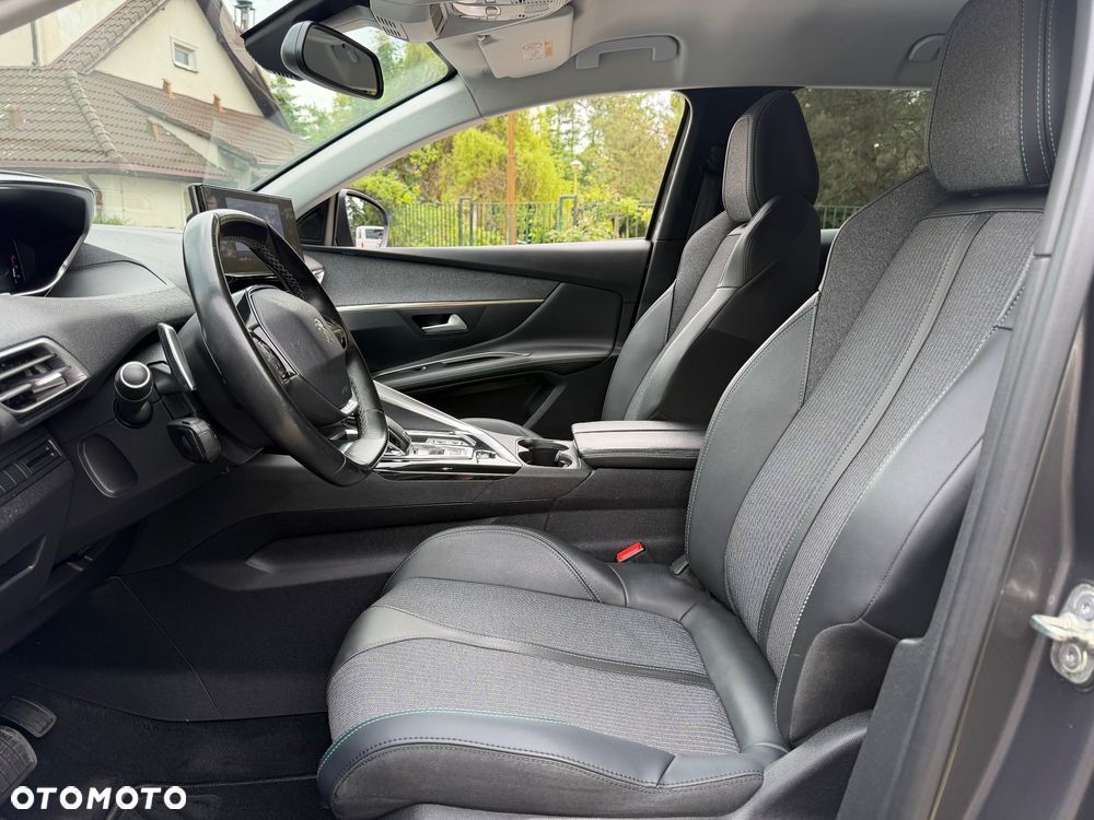 Peugeot 3008 BlueHDi 130 Stop & Start EAT8 Allure Pack - 5