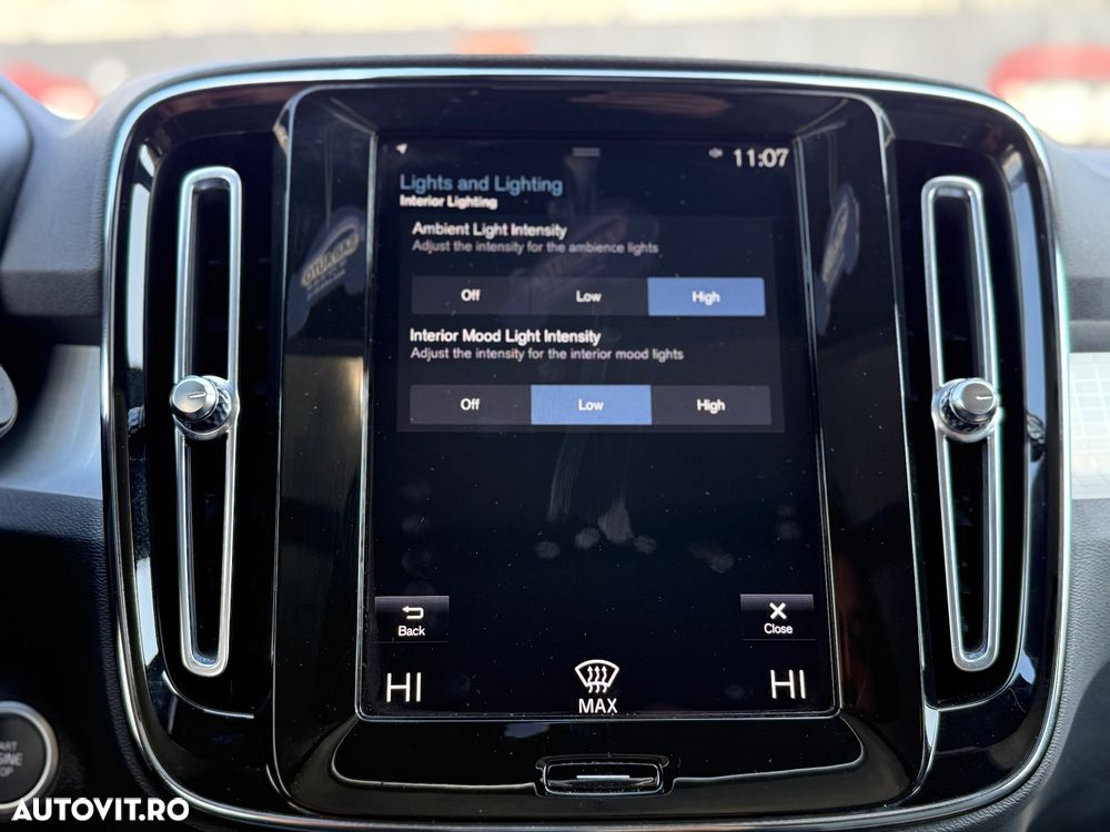 Volvo XC 40 T4 Recharge DKG Essential - 19