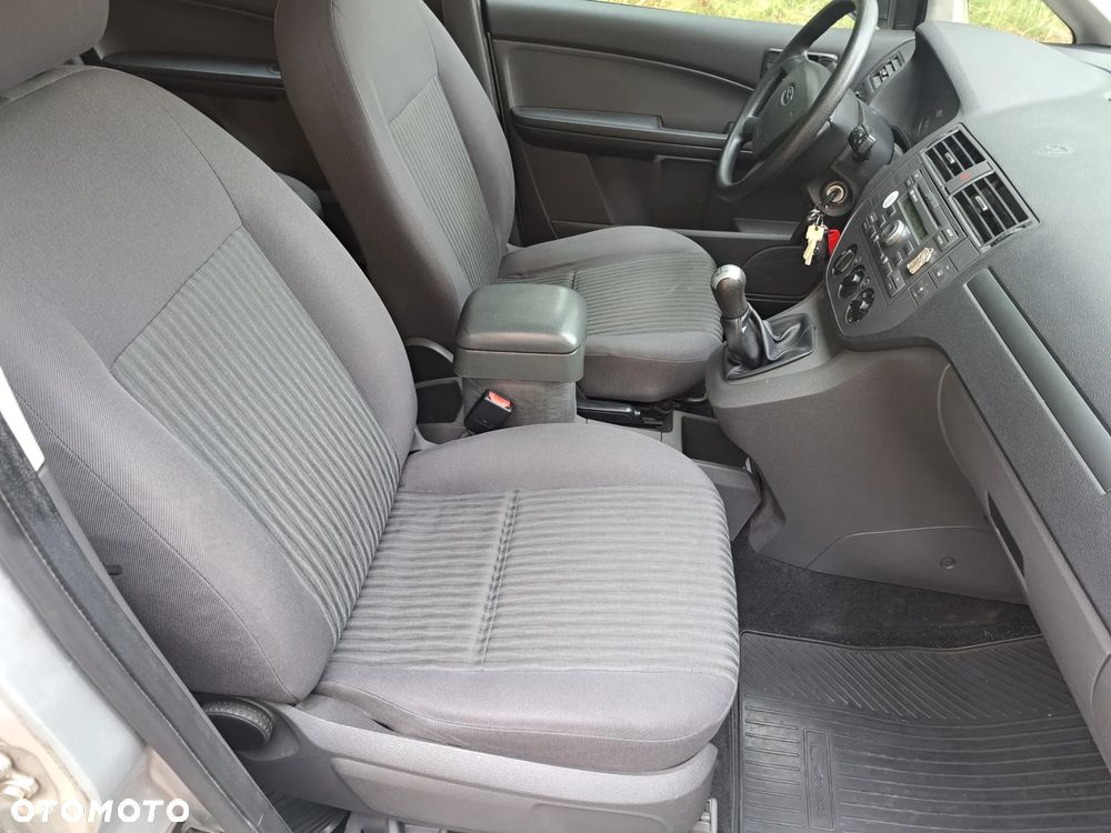 Ford Focus C-Max 1.6 TDCi Ambiente - 10