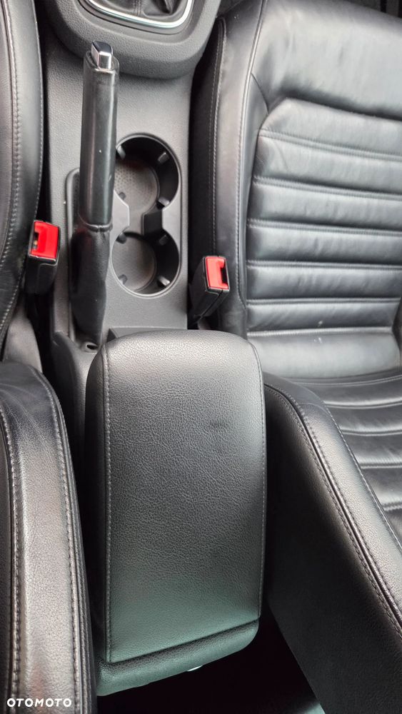 Volkswagen Jetta - 28