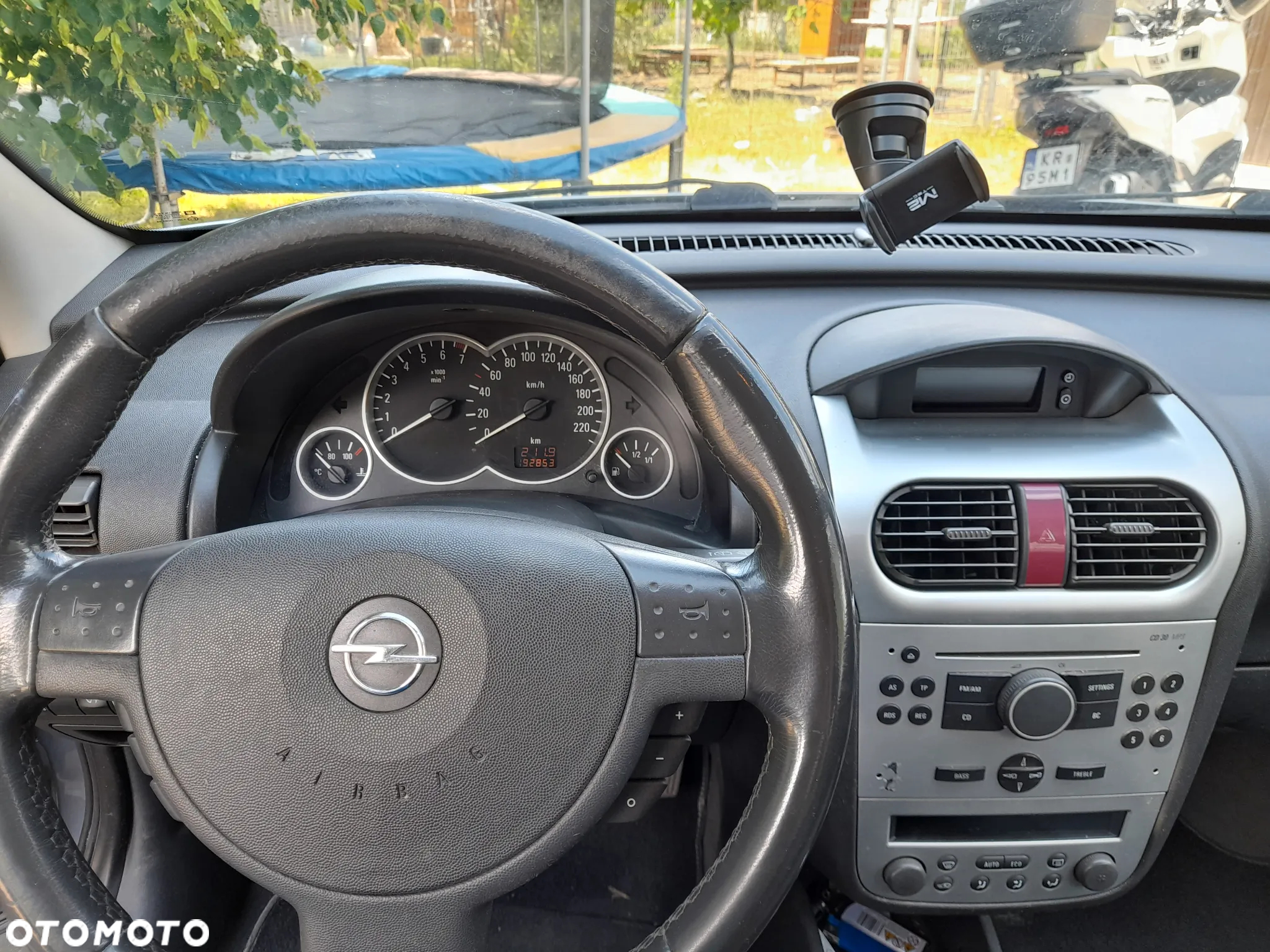 Opel Corsa - 11