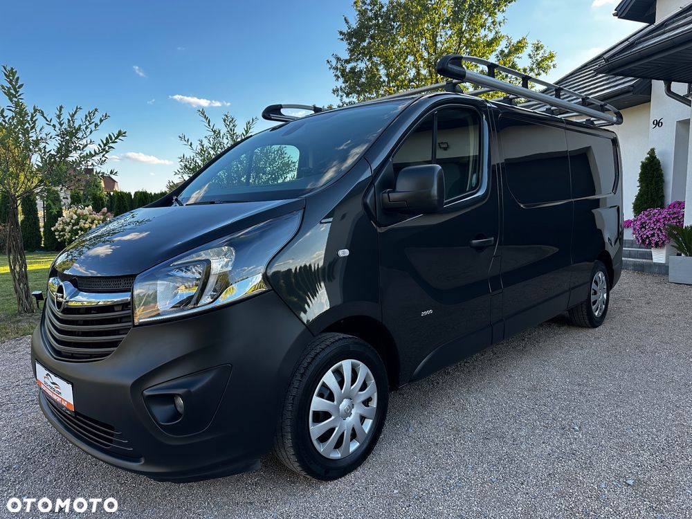 Opel Vivaro - 11