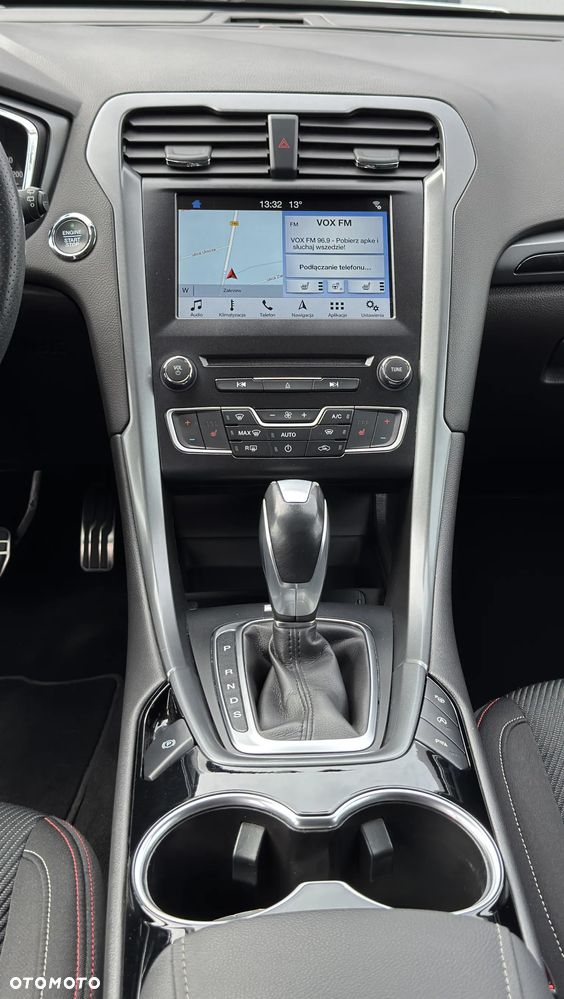 Ford Mondeo SW 2.0 TDCi ST-Line 4WD PowerShift - 32