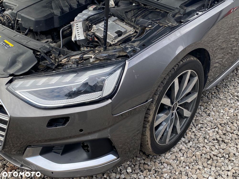 Audi A4 Limousine - 5