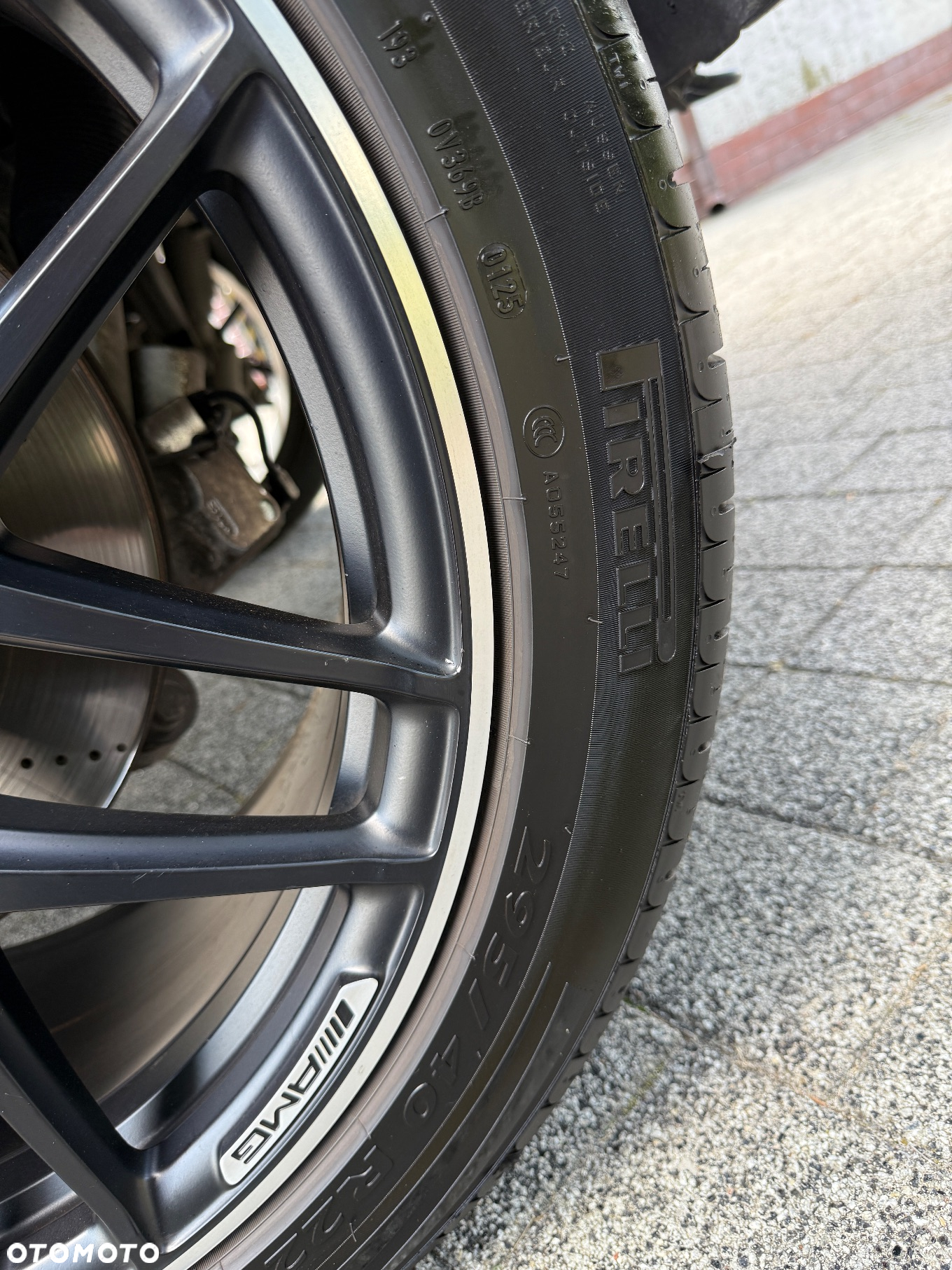Mercedes-Benz Klasa G AMG 63 AMG Speedshift 9G-TRONIC - 13