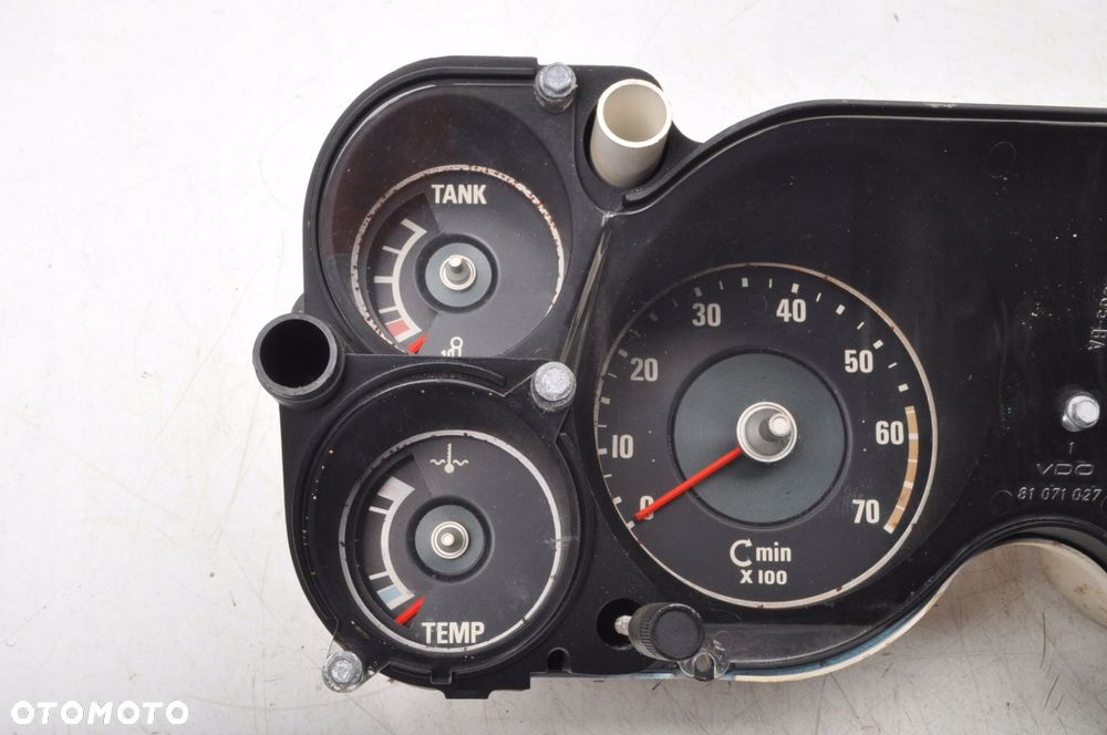 FORD GRANADA GXL LICZNIK ZEGARY ANGLIK 72GB-10849-JC - 2