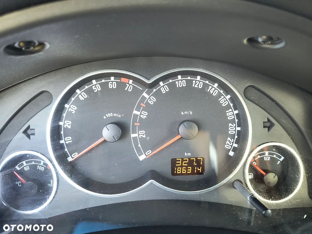 Opel Meriva 1.4 - 10