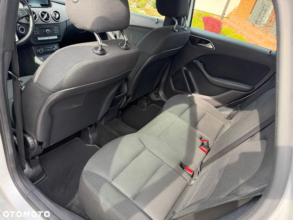 Mercedes-Benz Klasa B 180 CDI 7G-DCT - 6