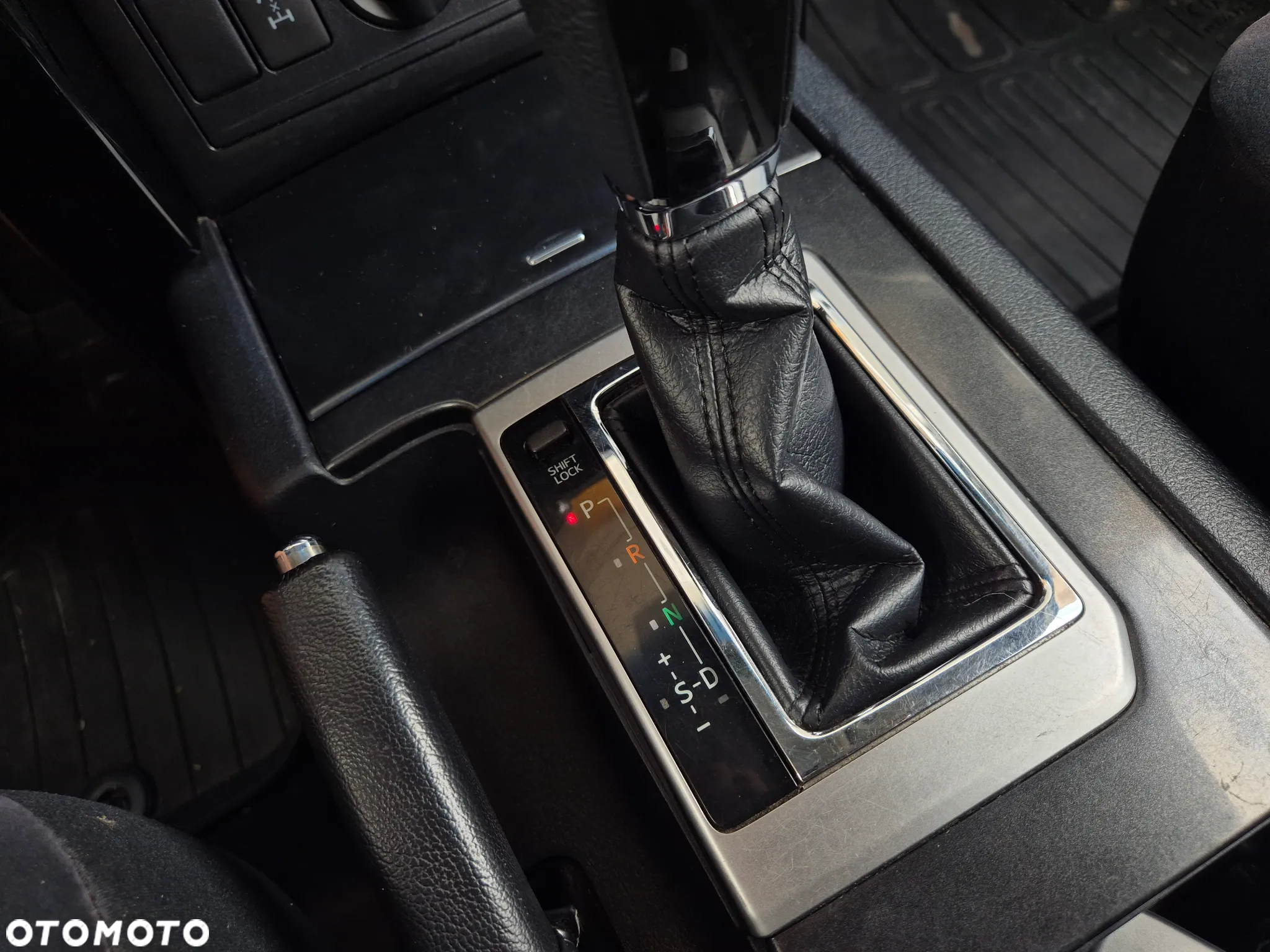 Toyota Land Cruiser LC 2.8 D-4D Premium - 13