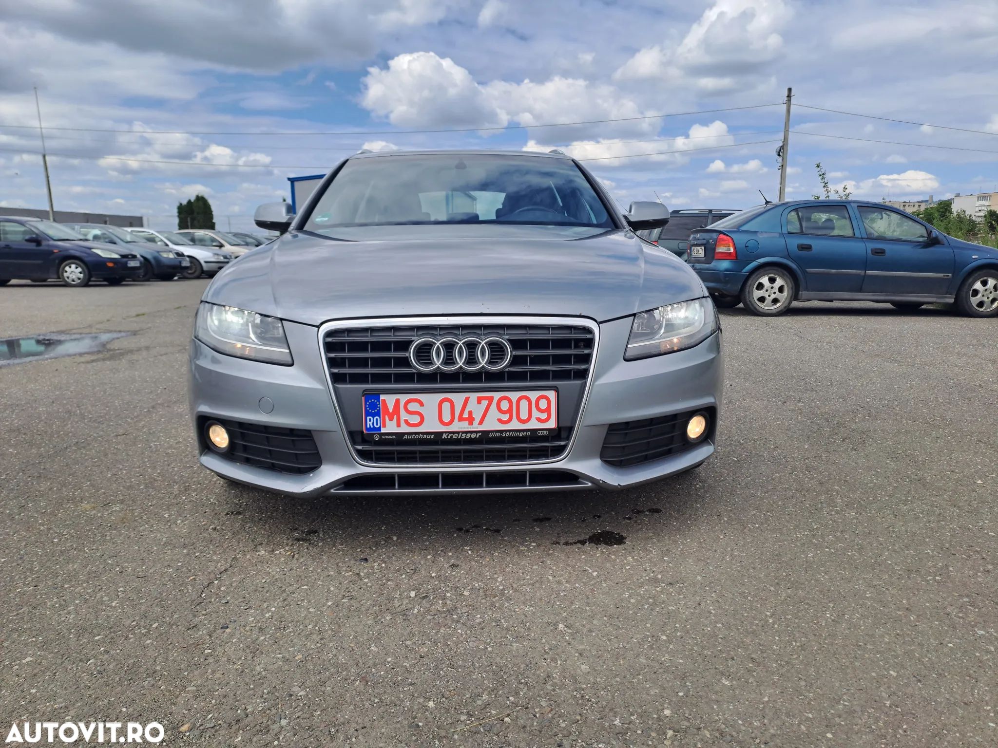 Audi A4 - 1