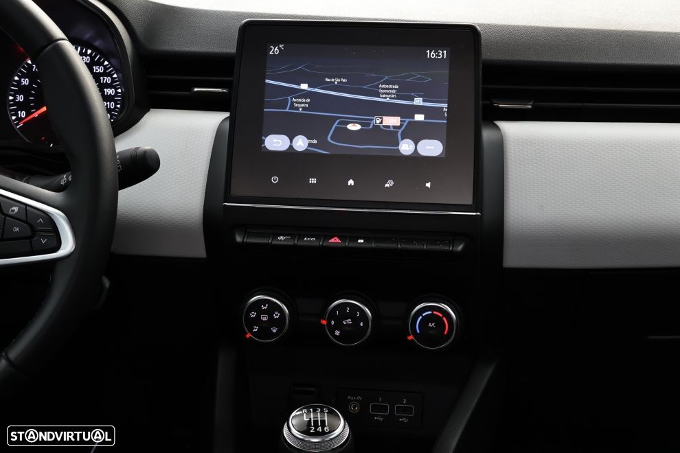 Renault Clio 1.0 TCe Evolution Bi-Fuel - 19