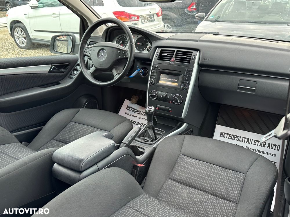Mercedes-Benz B 180 - 7