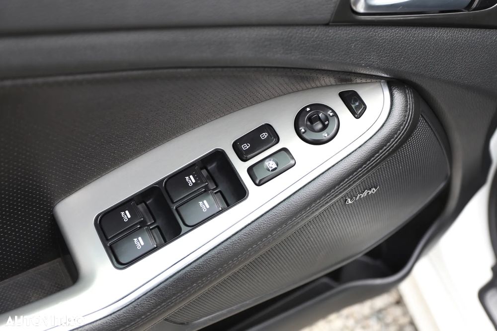 Kia Optima 1.7 DSL EXECUTIVE AT - 15