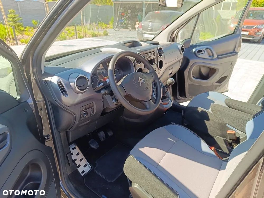 Citroën Berlingo Multispace BlueHDi 100 SELECTION - 17