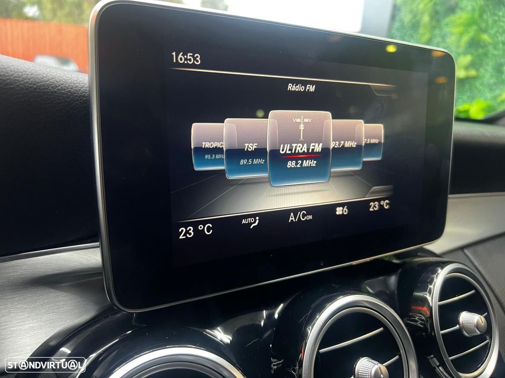 Mercedes-Benz C 300 BlueTEC Hybrid AMG Line - 28