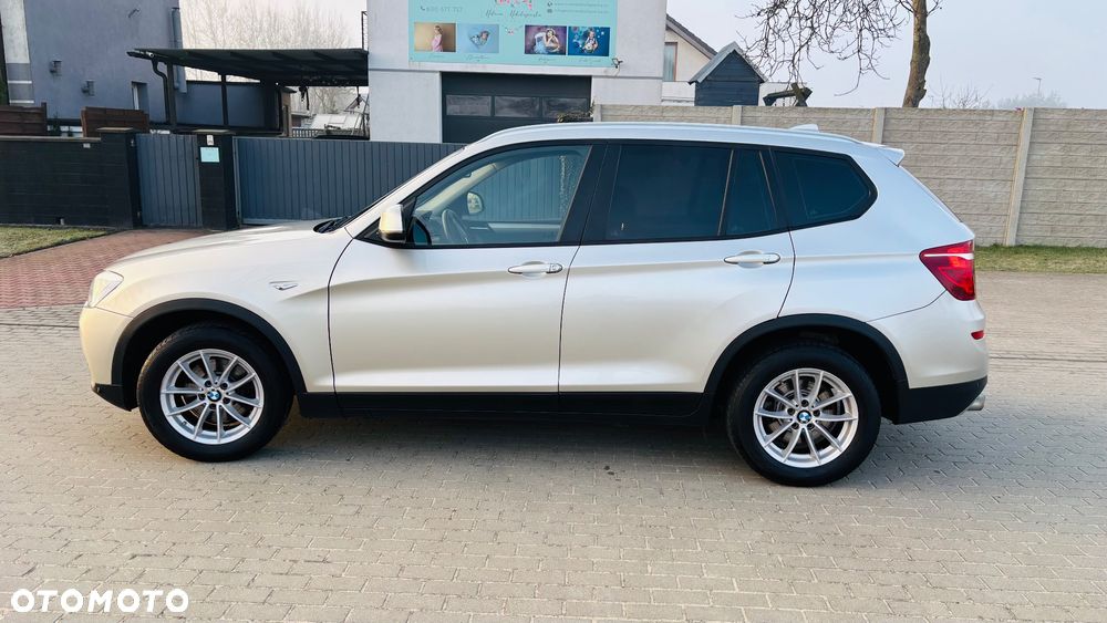 BMW X3 xDrive20d - 16