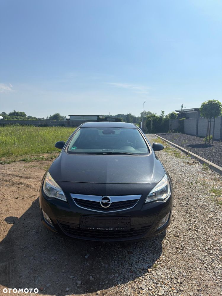 Opel Astra 1.4 Turbo ecoFLEX Start/Stop 150 Jahre - 1
