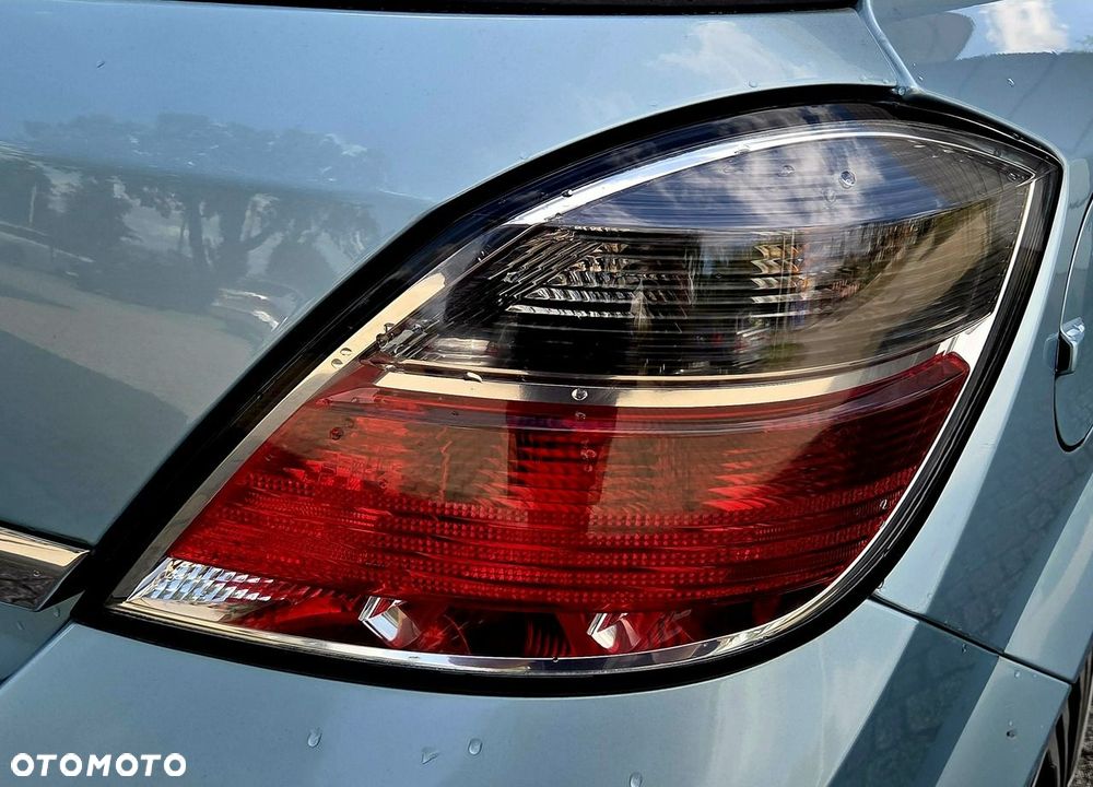 Opel Astra - 28