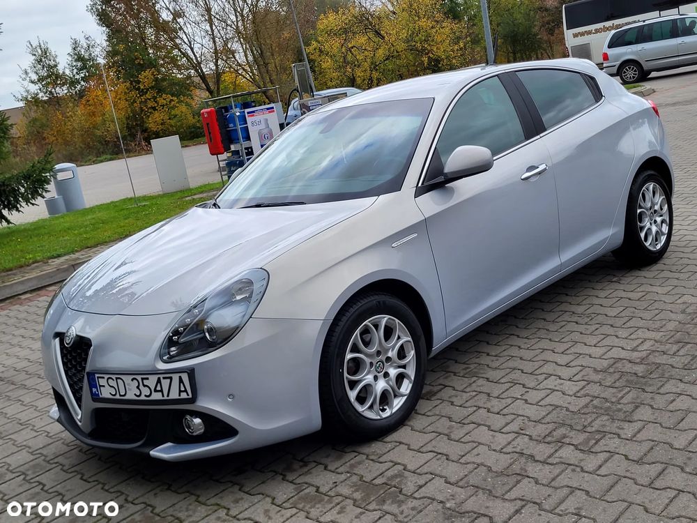 Alfa Romeo Giulietta 1.6 JTDM 16V TCT Super - 13