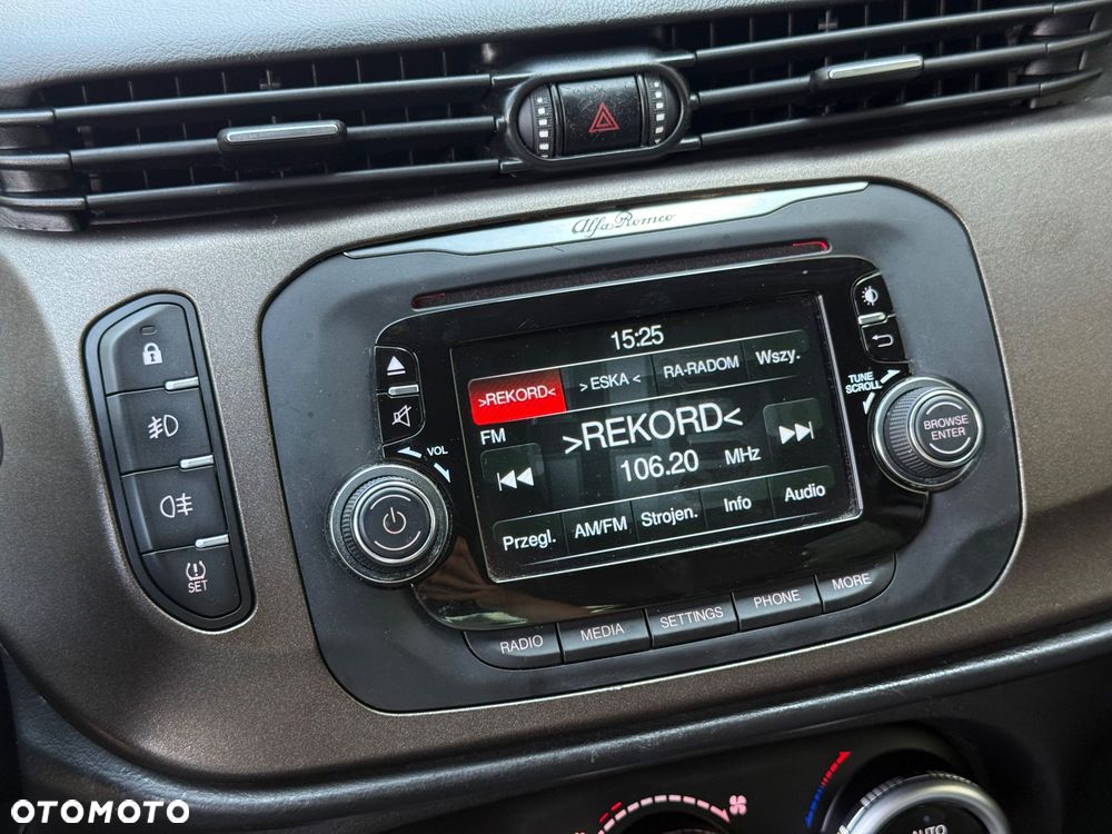 Alfa Romeo Giulietta 1.4 TB 16V Multiair TCT Sport - 19