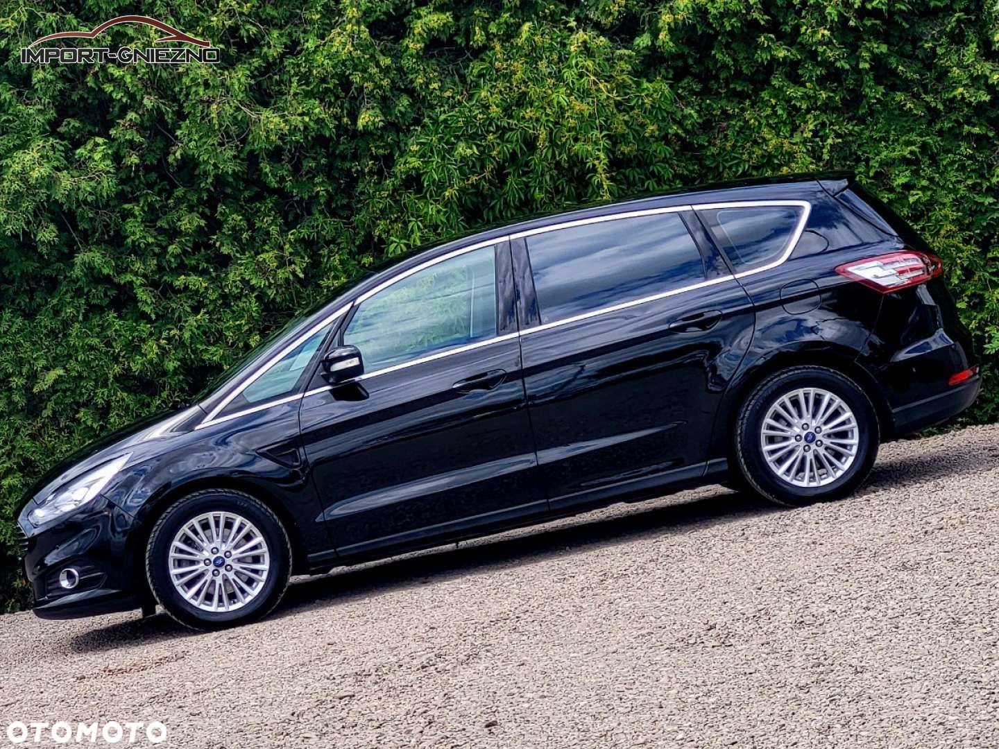 Ford S-Max - 28
