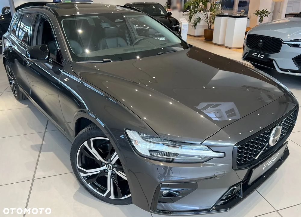 Volvo V60 B4 B DKG Ultimate Dark - 15