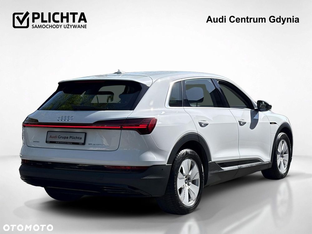 Audi e-tron - 6