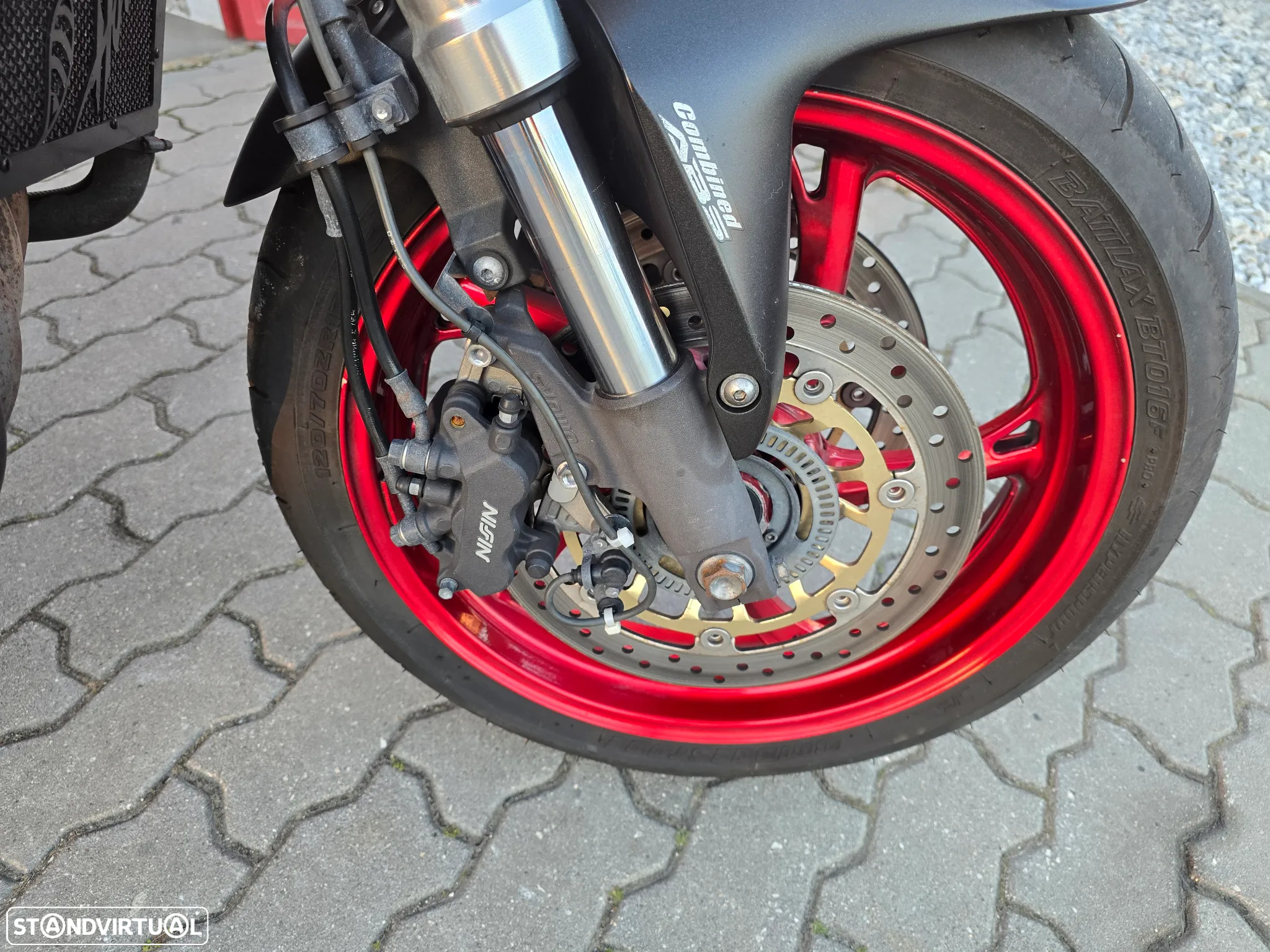 Honda Hornet 600 ABS - 5