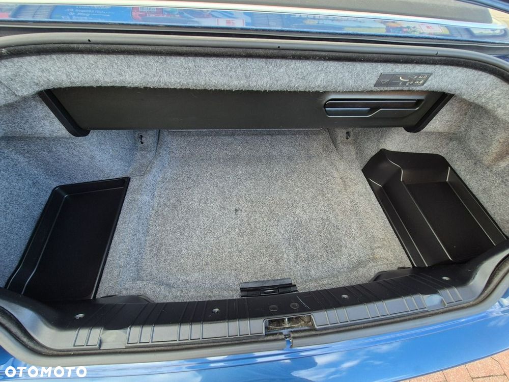 BMW Seria 3 - 34