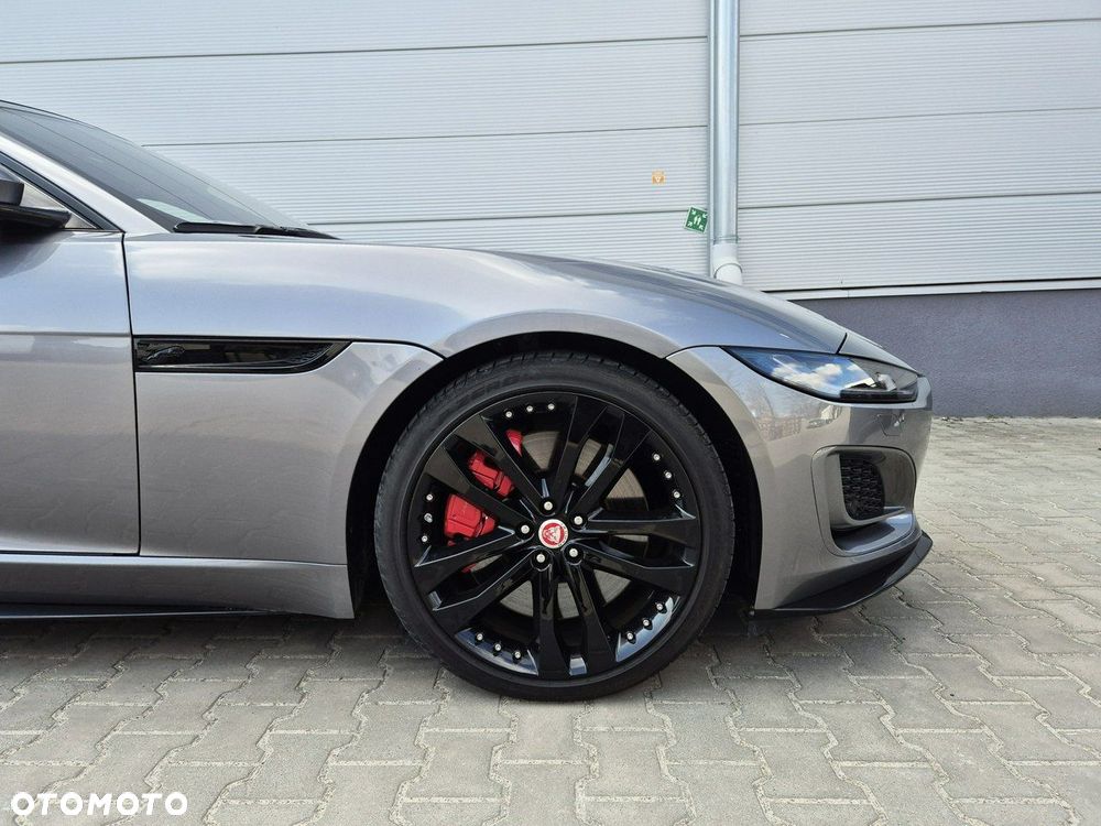 Jaguar F-Type - 19