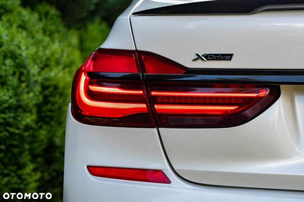 BMW Seria 7 730d xDrive - 6