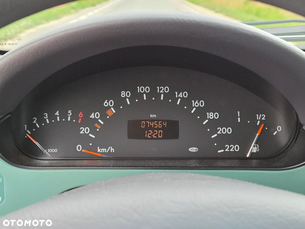 Mercedes-Benz Klasa A 140 Classic - 21