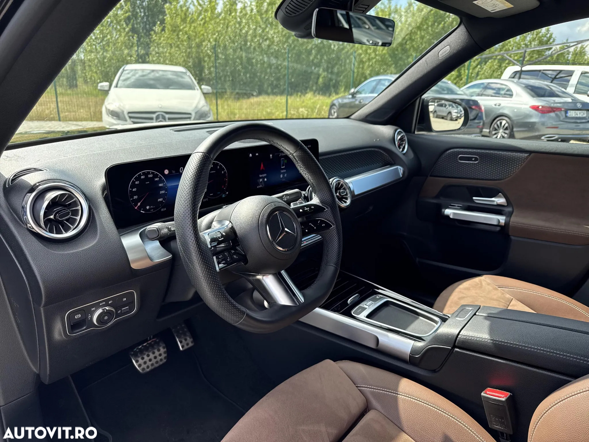 Mercedes-Benz GLB 220 4MATIC MHEV Aut. - 10