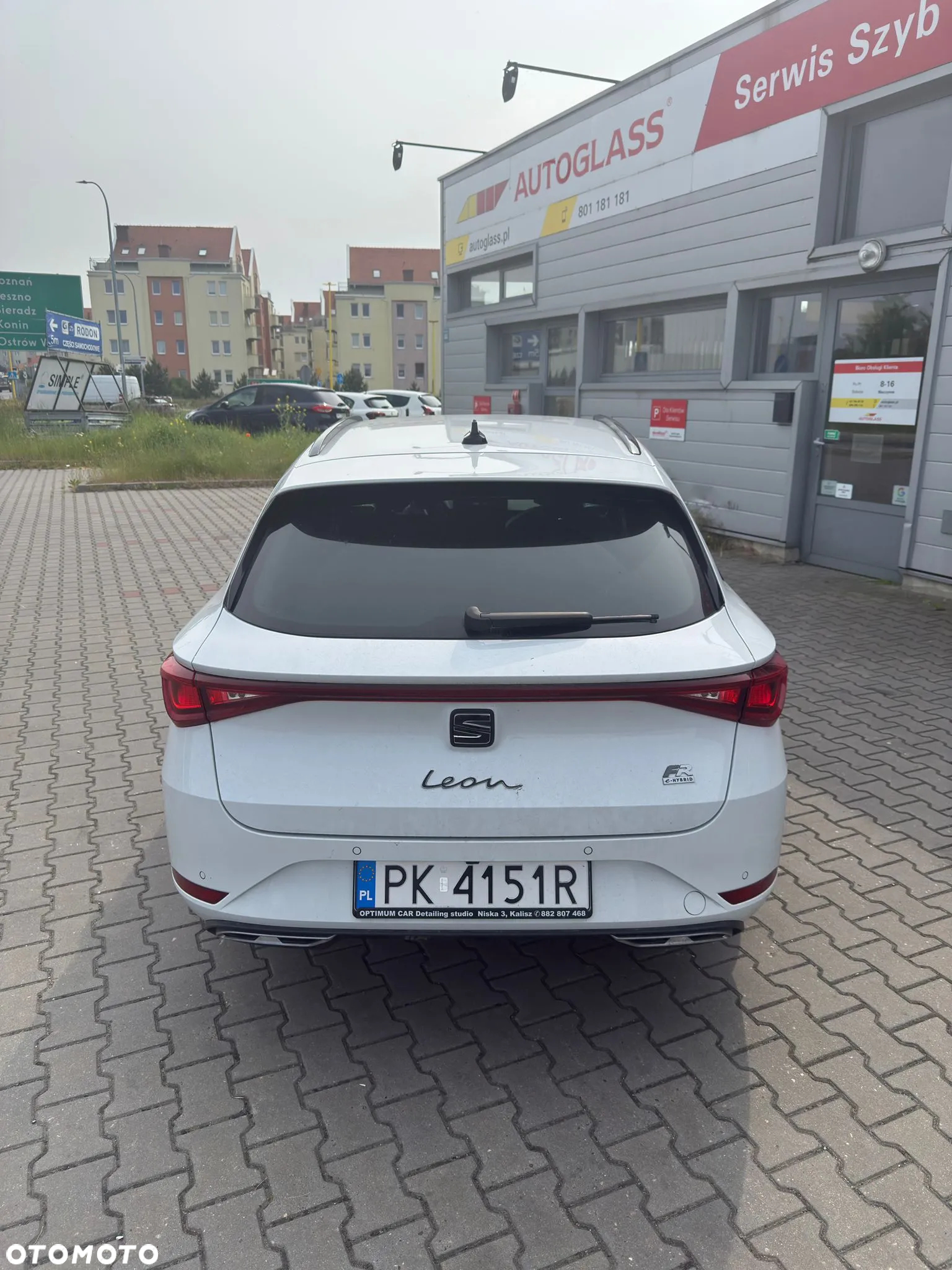 Seat Leon Sportstourer 1.4 e-Hybrid DSG FR Plus - 14