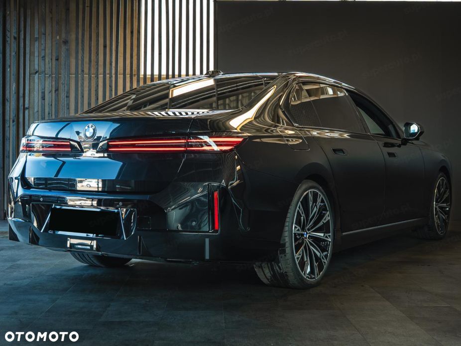 BMW Seria 7 - 5
