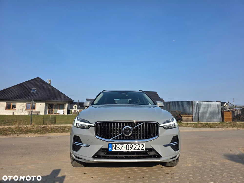 Volvo XC 60 B5 B AWD Core - 2