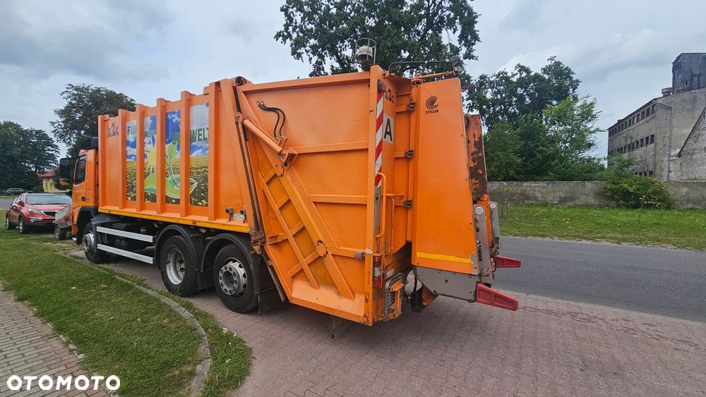 Volvo FM 330 - ŚMIERCIARKA - 3