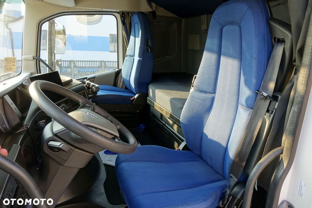 Volvo FH 500 GLOBETROTTER / I-SAVE / STANDARD / AUTOMAT / EURO 6 / KLIMATYZACJA POSTOJOWA / LODÓWKA / LED / NAVI / 2 ZBIORNIKI - 24